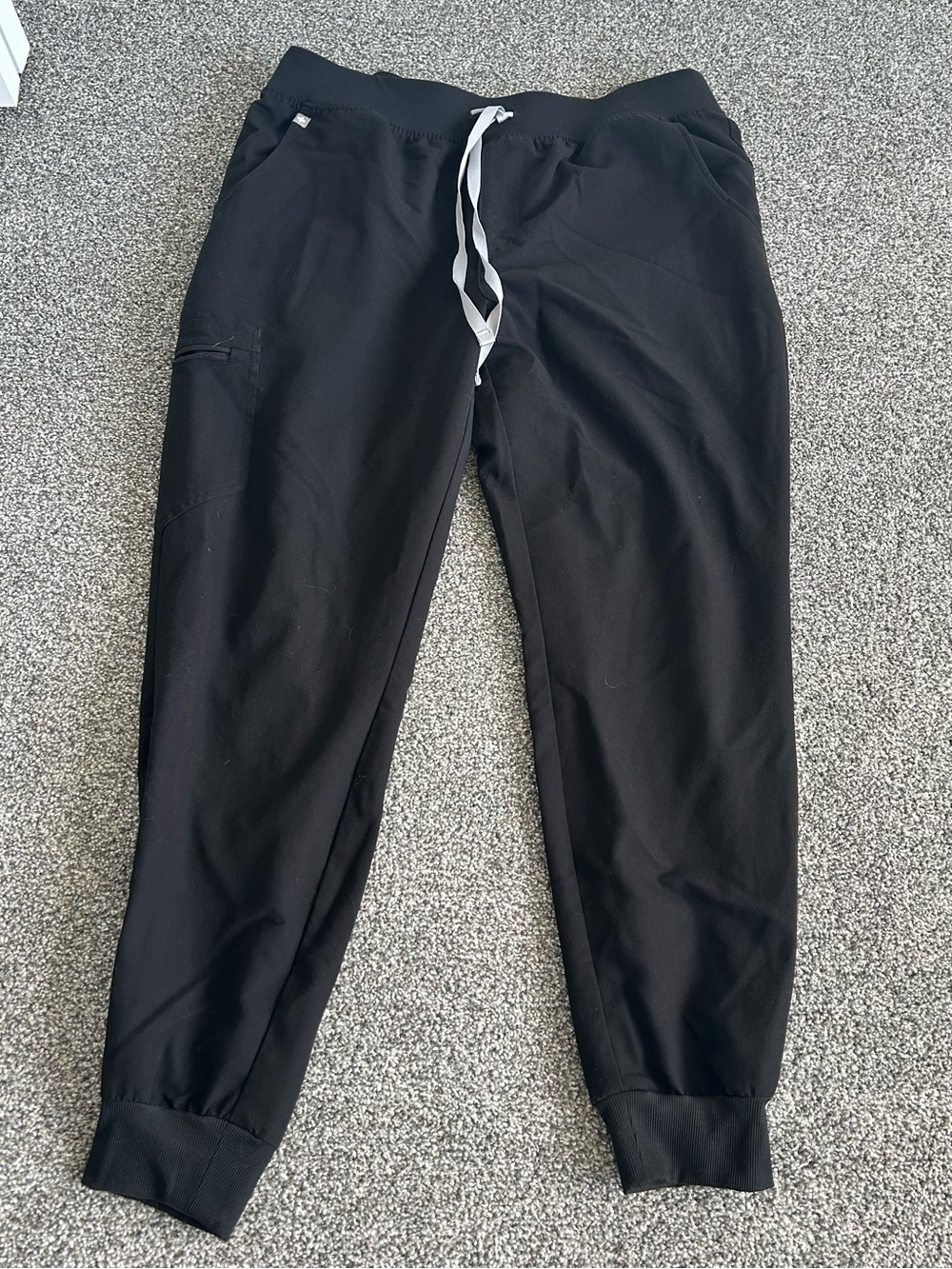 FIGS Women’s Zamora Jogger Scrub Pants Black XL – Technical Collection